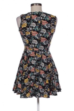 Рокля Review, Размер XS, Цвят Многоцветен, Цена 31,99 лв.