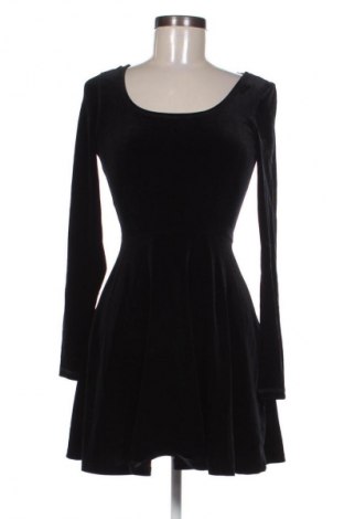 Kleid Review, Größe XS, Farbe Schwarz, Preis 13,99 €