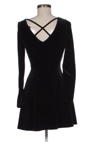 Kleid Review, Größe XS, Farbe Schwarz, Preis 13,99 €