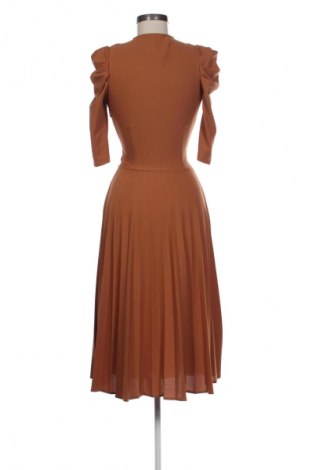 Ruha Robin, Méret S, Szín Barna, Ár 13 252 Ft