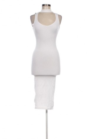 Ruha Rt, Méret S, Szín Fehér, Ár 5 865 Ft