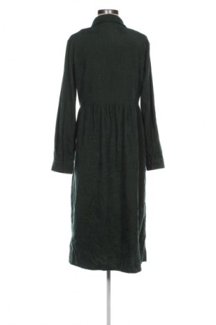 Рокля SHEIN, Размер M, Цвят Зелен, Цена 26,99 лв.