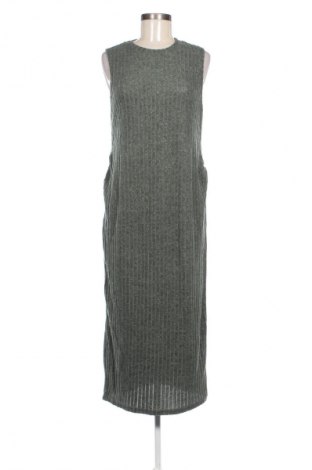 Рокля SHEIN, Размер XL, Цвят Зелен, Цена 28,99 лв.