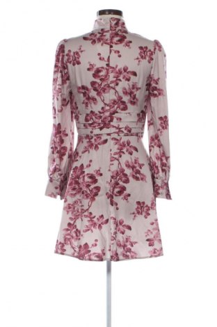 Sukienka SHEIN, Rozmiar S, Kolor Kolorowy, Cena 66,67 zł