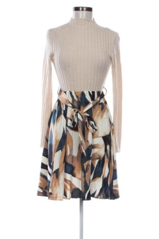 Sukienka SHEIN, Rozmiar S, Kolor Kolorowy, Cena 66,67 zł