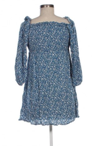 Рокля SHEIN, Размер M, Цвят Многоцветен, Цена 29,00 лв.