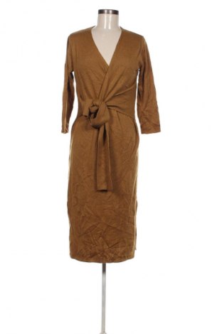 Рокля Selected, Размер M, Цвят Кафяв, Цена 139,99 лв.