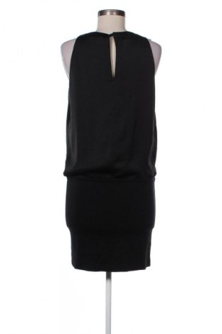 Рокля Selected Femme, Размер M, Цвят Черен, Цена 62,00 лв.