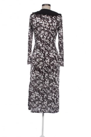 Sukienka Sfera, Rozmiar S, Kolor Kolorowy, Cena 67,41 zł