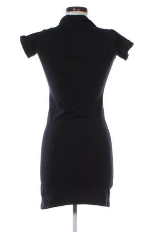 Рокля Shewky, Размер S, Цвят Черен, Цена 20,99 лв.