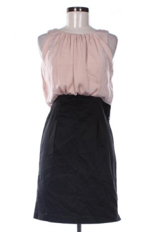 Рокля Sinequanone, Размер S, Цвят Многоцветен, Цена 66,99 лв.