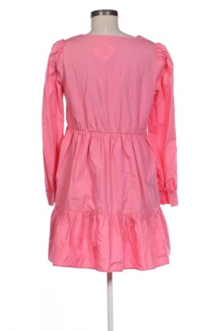Рокля Sinsay, Размер S, Цвят Розов, Цена 28,88 лв.