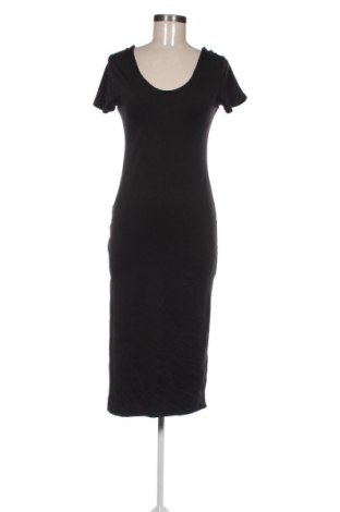 Šaty  Sinsay, Velikost M, Barva Černá, Cena  367,00 Kč