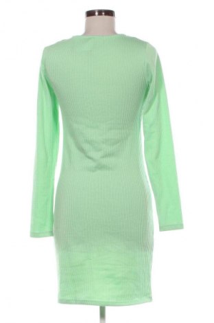 Рокля Sinsay, Размер L, Цвят Многоцветен, Цена 29,00 лв.