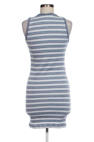 Šaty  Sisley, Velikost M, Barva Vícebarevné, Cena  1 038,00 Kč