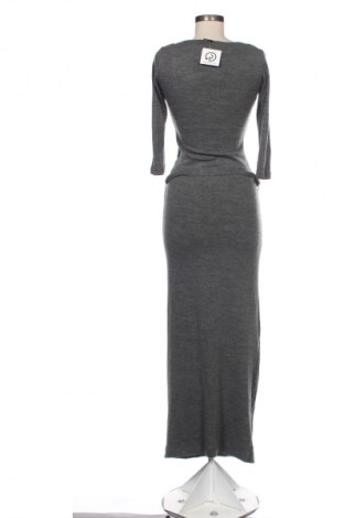 Šaty  Stradivarius, Veľkosť S, Farba Sivá, Cena  14,95 €