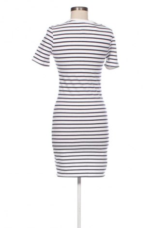 Рокля Superdry, Размер S, Цвят Многоцветен, Цена 37,99 лв.