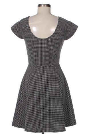 Kleid Tally Weijl, Größe L, Farbe Mehrfarbig, Preis 10,99 €