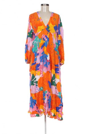 Рокля Tatuum, Размер L, Цвят Многоцветен, Цена 82,08 лв.