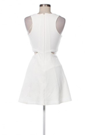 Sukienka Topshop, Rozmiar S, Kolor ecru, Cena 143,00 zł