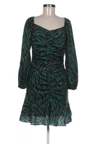 Sukienka Trendyol, Rozmiar M, Kolor Kolorowy, Cena 110,34 zł