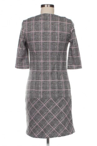 Sukienka Trendyol, Rozmiar XS, Kolor Kolorowy, Cena 73,99 zł