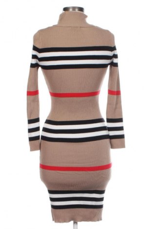 Sukienka Unbranded, Rozmiar M, Kolor Kolorowy, Cena 49,99 zł