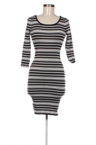 Sukienka Unbranded, Rozmiar M, Kolor Kolorowy, Cena 52,99 zł