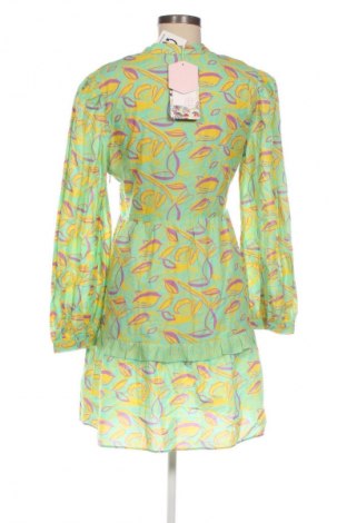 Рокля Unbranded, Размер S, Цвят Многоцветен, Цена 54,15 лв.