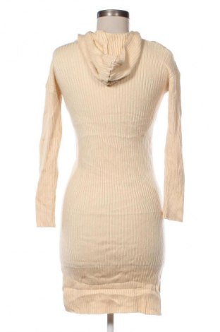 Ruha Unbranded, Méret M, Szín Bézs, Ár 5 899 Ft