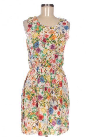 Рокля Unbranded, Размер M, Цвят Многоцветен, Цена 29,15 лв.
