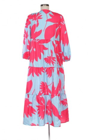 Рокля Unbranded, Размер XL, Цвят Многоцветен, Цена 29,33 лв.