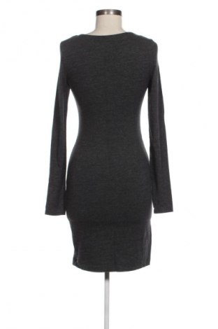 Рокля Unbranded, Размер M, Цвят Сив, Цена 29,00 лв.