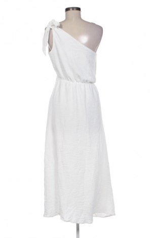 Ruha Unbranded, Méret M, Szín Fehér, Ár 4 809 Ft