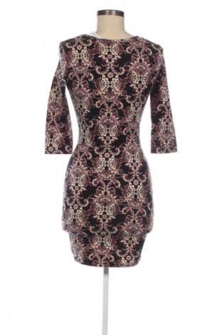 Рокля Unbranded, Размер M, Цвят Многоцветен, Цена 16,00 лв.