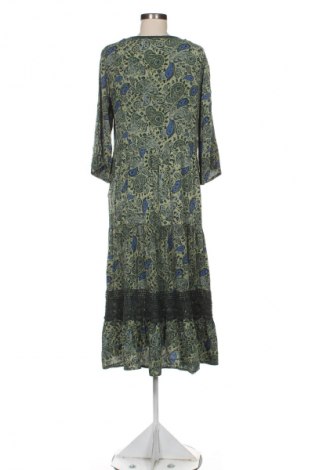 Šaty  Unbranded, Veľkosť XL, Farba Viacfarebná, Cena  15,00 €