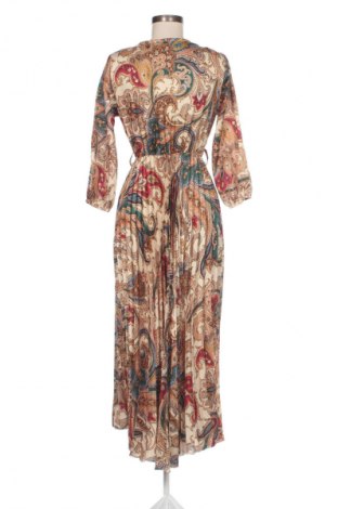 Šaty  Unbranded, Velikost M, Barva Vícebarevné, Cena  688,00 Kč