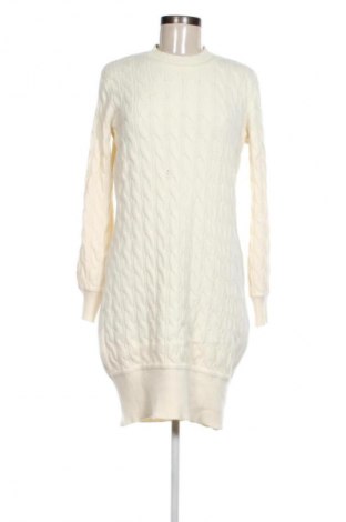 Ruha Unbranded, Méret L, Szín Fehér, Ár 5 776 Ft