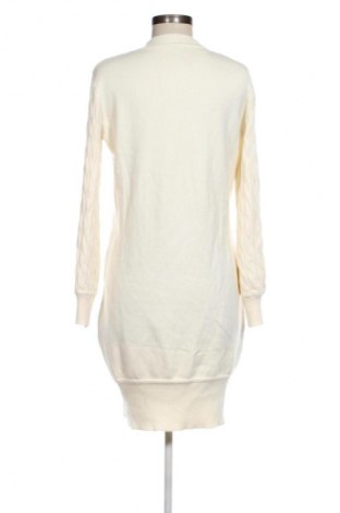 Ruha Unbranded, Méret L, Szín Fehér, Ár 5 776 Ft