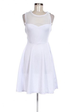 Ruha Unbranded, Méret M, Szín Fehér, Ár 4 809 Ft