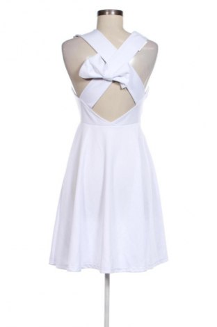 Ruha Unbranded, Méret M, Szín Fehér, Ár 4 809 Ft