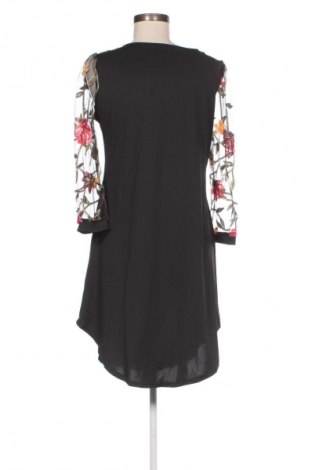 Sukienka Unbranded, Rozmiar M, Kolor Kolorowy, Cena 44,99 zł