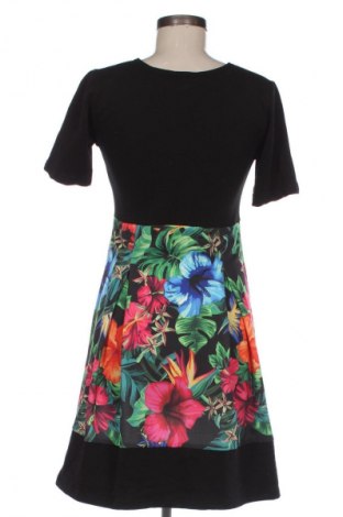 Šaty  Unbranded, Velikost S, Barva Vícebarevné, Cena  367,00 Kč