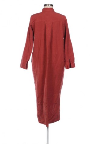 Ruha Unbranded, Méret M, Szín Piros, Ár 3 939 Ft