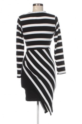 Ruha Unbranded, Méret M, Szín Sokszínű, Ár 4 809 Ft