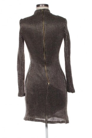 Рокля Unbranded, Размер M, Цвят Многоцветен, Цена 28,88 лв.