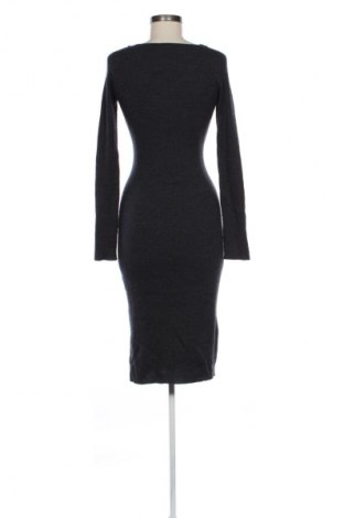 Rochie Uniqlo, Mărime M, Culoare Gri, Preț 109,99 Lei