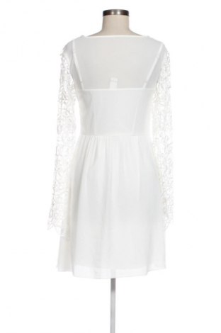 Ruha VILA, Méret M, Szín Sokszínű, Ár 5 396 Ft