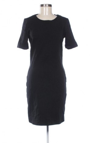 Ruha VILA, Méret M, Szín Fekete, Ár 5 474 Ft