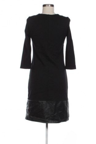 Рокля VILA, Размер S, Цвят Черен, Цена 7,99 лв.